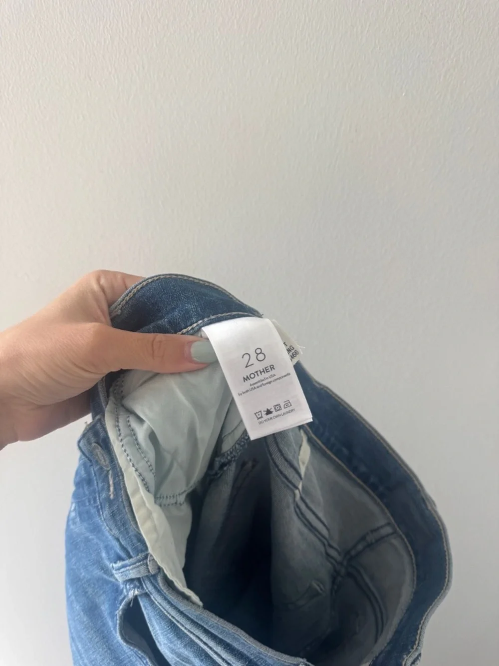 MOTHER The Hustler Ankle Fray Jeans in Can’t Stop Staring 28